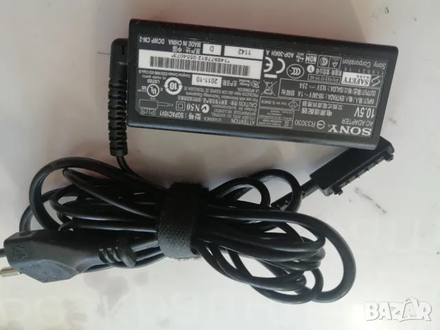 Оригинално зарядно за таблет SONY XPERIA S, снимка 2 - Друга електроника - 49696504