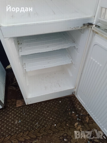 Хладилник с Фризер., снимка 5 - Хладилници - 53259871