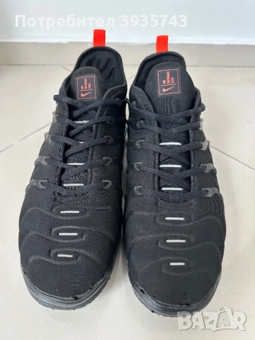 Nike Air Vapormax Plus, снимка 3 - Маратонки - 54013511