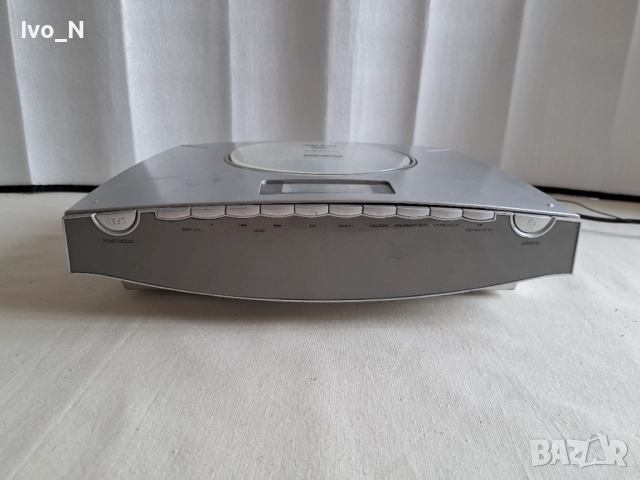 CD плейър Universum CTR-CD 1036., снимка 3 - Радиокасетофони, транзистори - 51656406