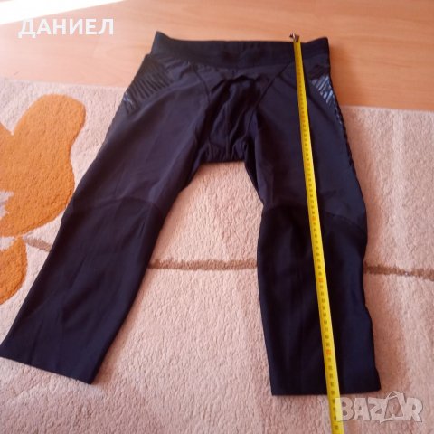 Оригинален Дамски клин NIKE PRO раэмер М дължина 3/4 , снимка 4 - Клинове - 32010938