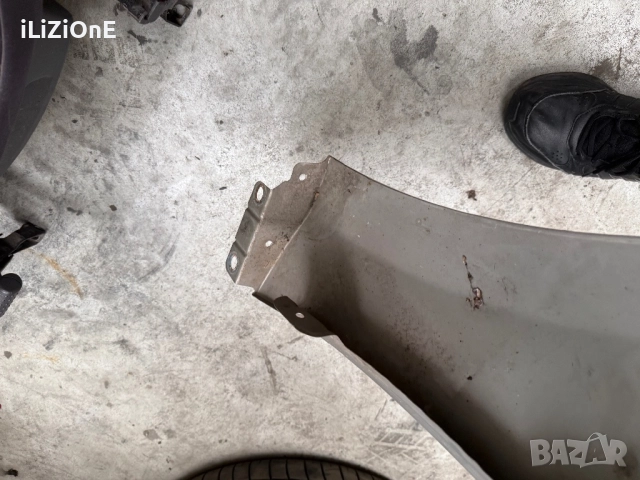 Десен калник Mercedes Ml Мерцедес Мл W164, снимка 6 - Части - 52357471