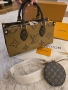 Налична чанта Louis Vuitton OnTheGo, снимка 13