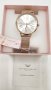 Златисто розов дамски часовник с верижка Victoria Walls, снимка 1 - Дамски - 42112587