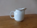 Българска порцеланова каничка за мляко латиера , снимка 2