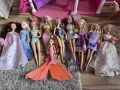 Къща на Барби Barbie кола и кукли, снимка 3