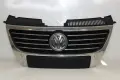 Предна решетка VW Passat B6 (2005-2011г.) 3C0853651F предна емблема отвори за парктроник, снимка 1