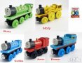 Thomas Томас влакчето магнитен влак локомотив детска играчка, снимка 1 - Коли, камиони, мотори, писти - 23390577