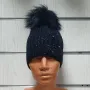 Нова зимна дамска шапка с камъчета в тъмносин цвят с пух/помпон, снимка 2