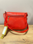 Червена дамска чанта с дълга дръжка , снимка 4