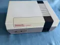 Отлично работеща конзола Nintendo NES 1985г., снимка 5