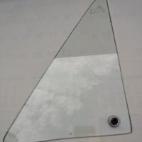 Стъкло триъгълно предна дясна варта Жигула, Лада 1500, 1600, снимка 1 - Части - 37059663
