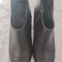 Дамски обувки, снимка 2 - Дамски обувки на ток - 34944892