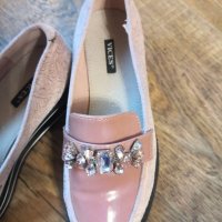 Нови велурени обувки с камъни, снимка 2 - Дамски ежедневни обувки - 40593066