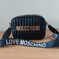 Черна чанта Moschino код SG600, снимка 1 - Чанти - 34622993