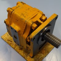 Хидравлична помпа за булдозер Komatsu Hydraulic pump for Bulldozer D85C-1/D155A-1, снимка 3 - Резервни части за машини - 42364775