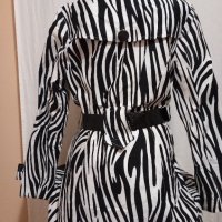 Страхотен зебров дамски шлифер, снимка 4 - Якета - 42796847