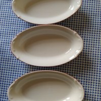 стари порцеланови чинии, снимка 1 - Чинии - 34193195