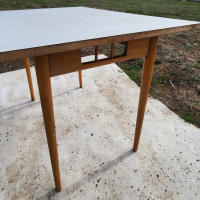 Дървена маса, снимка 3 - Маси - 44699025