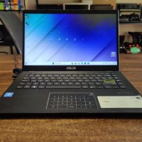 Лаптоп ASUS E410M 14” Ultrabook, снимка 2 - Лаптопи за дома - 42848628