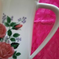 Чайник с красиви рози-порцелан-"Bavaria"-1.500мл. Маркирана за произход.  , снимка 7 - Аксесоари за кухня - 34175153