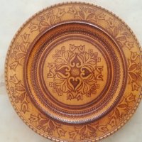 Пирографирана чиния, снимка 1 - Декорация за дома - 38357319