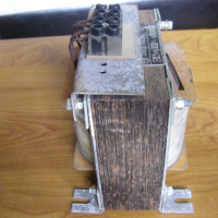 Мощен разделителен трансформатор от 380/220 Волта, снимка 6 - Друга електроника - 44748510