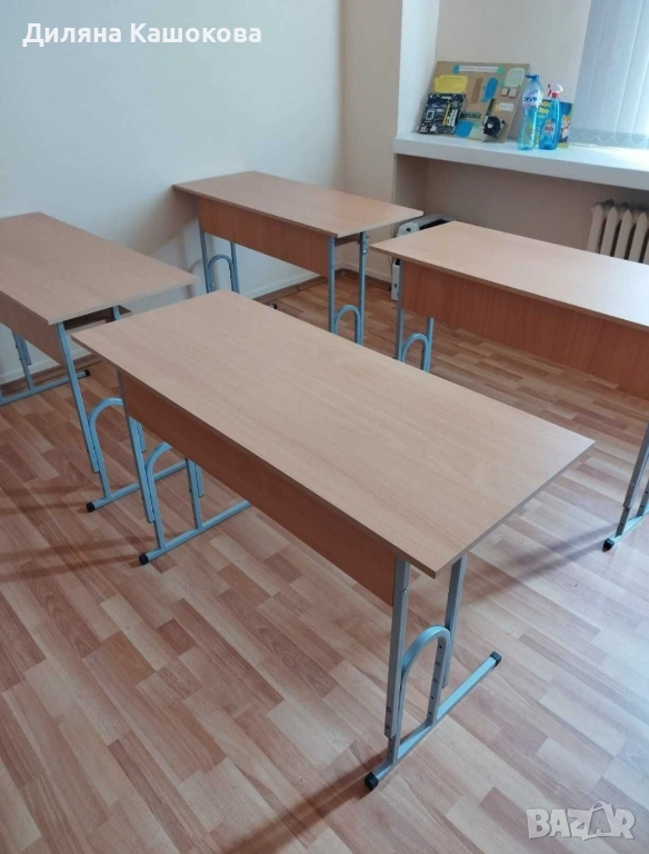 Регулируемо ученическо бюро , снимка 1