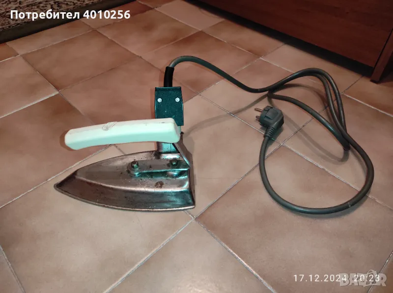 АНТИКВАРНА РАБОТЕЩА ЮТИЯ 60-ТЕ години, супер евтино!, снимка 1