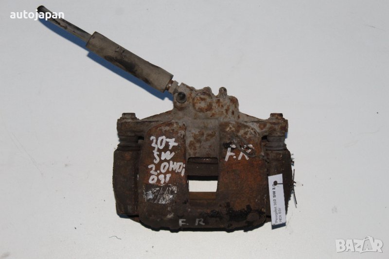 Преден десен спирачен апарат Пежо 307 св 2.0хди комби 03г Peugeot 307 sw 2.0hdi 2003, снимка 1