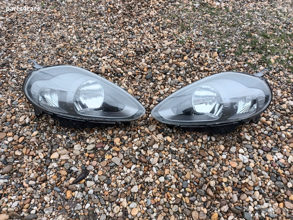 ляв и десен фар за фиат гранде пунто ЕВО FIAT GRANDE PUNTO EVO, снимка 1