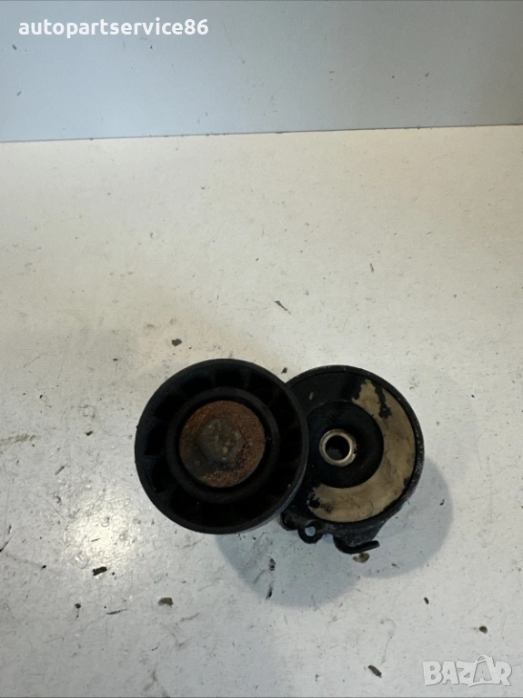 Обтегач на ремъка за Fiat 500L, оригинален, № 46819146, за 1.3 MultiJet, 2013, снимка 1