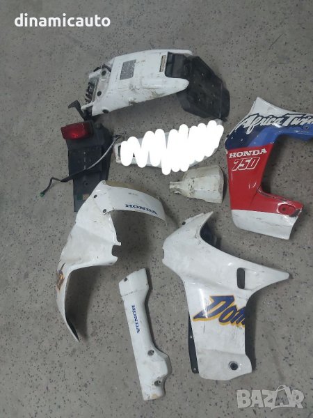 Пластмаси за Honda Dominator, снимка 1