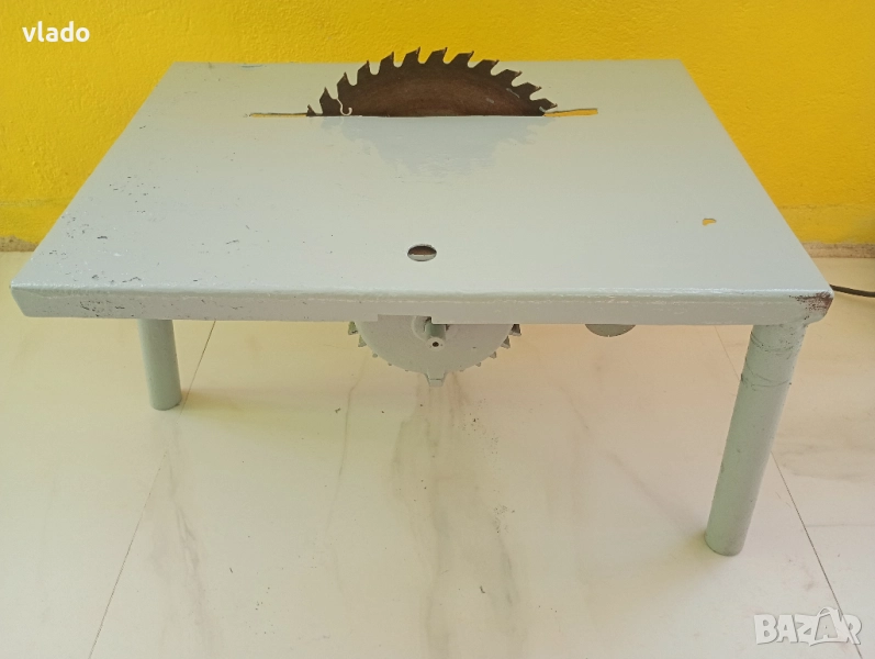 Настолен циркуляр, снимка 1