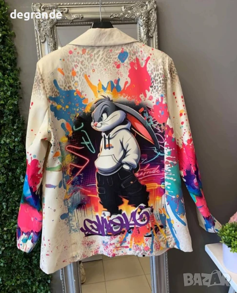 Дамско рисувано сако със Зайче  Универсален размер, снимка 1
