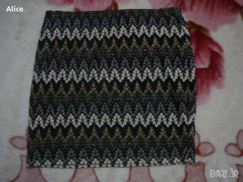 Дамска пола, р-р "S", снимка 1