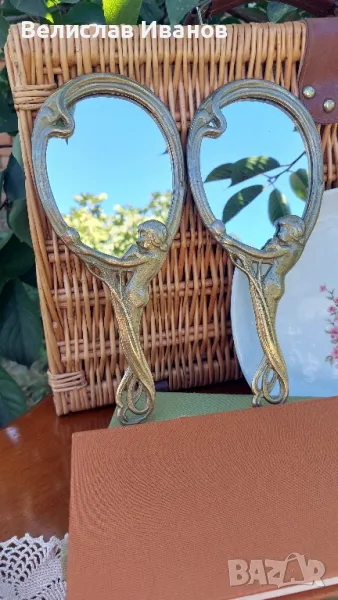 2 броя винтидж месингови огледалца в перфектно състояние., снимка 1