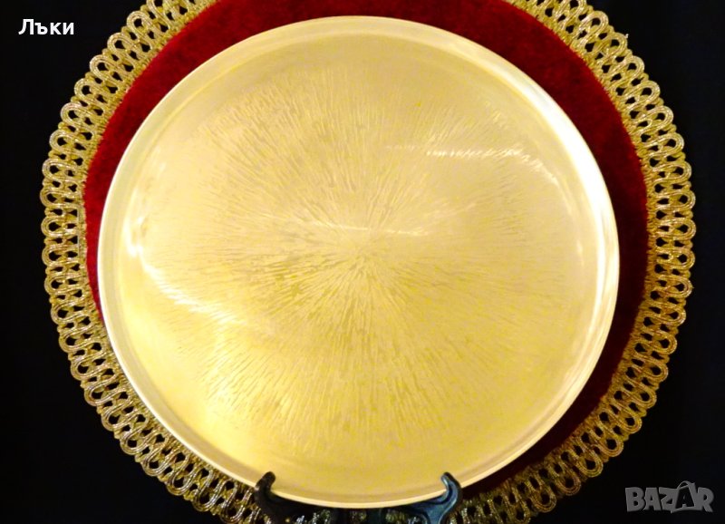 Немски бронзов поднос 26 см.,релеф. , снимка 1