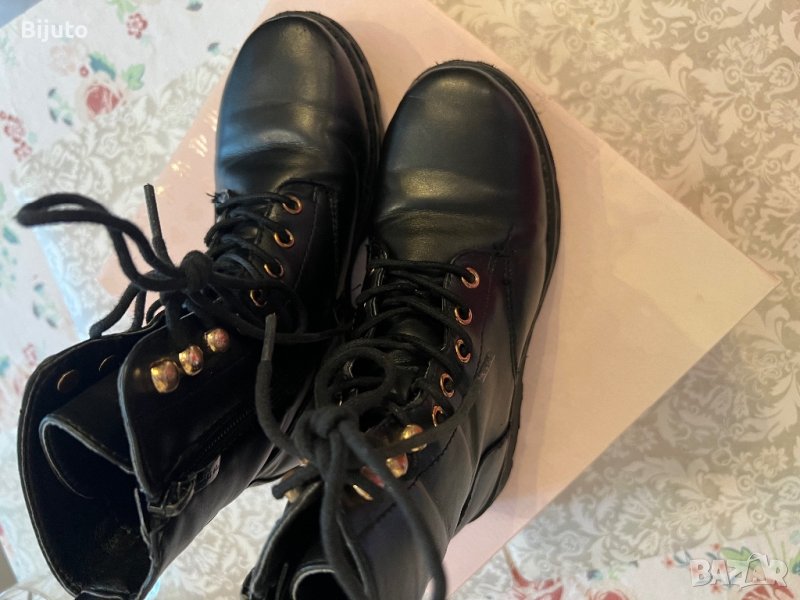 Детски Боти 32 номер със забележки, снимка 1