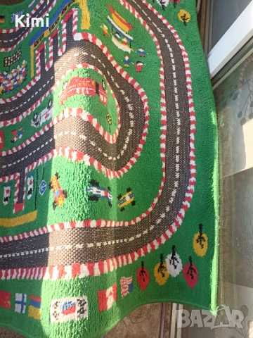 детски 3D килим с писта от формула 1, снимка 4 - Други - 52464275