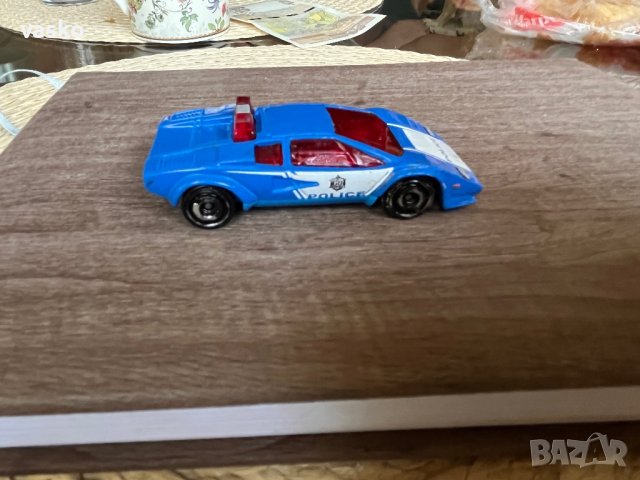 Hotwheels 2017 Ламборгини, снимка 3 - Колекции - 42478799