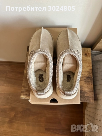 Дамски обувки UGG, снимка 6 - Дамски ежедневни обувки - 48538412
