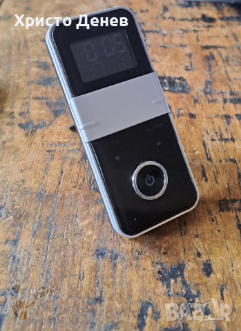 часовник будилник за пътуване Marksman Марксман дигитален с калъф, снимка 2 - Други - 54078594