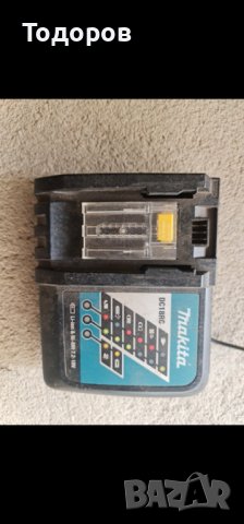 Оригинално зарядно за батерии Макита Makita DC18RC, снимка 1