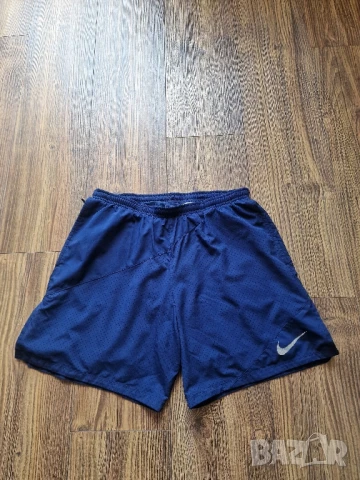 Страхотни мъжки къси шорти с клин NIKE размер L 