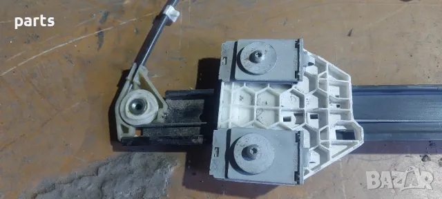 Заден Десен Стъклоповдигач Ауди A6 4F C6 (1), снимка 3 - Части - 50248653