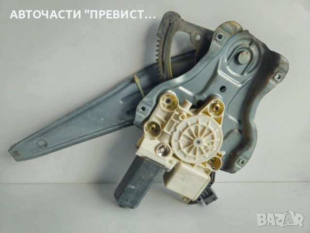 Задна Лява Машинка Стъклоповдигач Стъклоподемник Тойота Авенсис Т25 Toyota Avensis T25