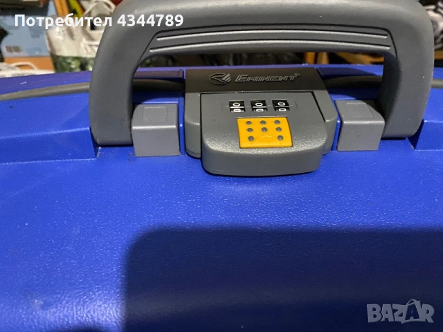 Водоустойчив куфар EMINENT, снимка 3 - Куфари - 50869718