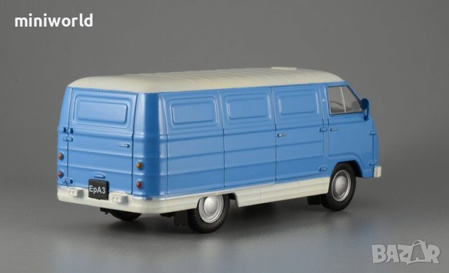 РАФ-977 ЕрАЗ-762Б фургон 1976 - мащаб 1:43 на ДеАгостини модела е нов в блистер, снимка 3 - Колекции - 37223551