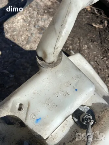 казанче чистачки Mercedes W203 C класа седан 2038600060, снимка 2 - Части - 49826515